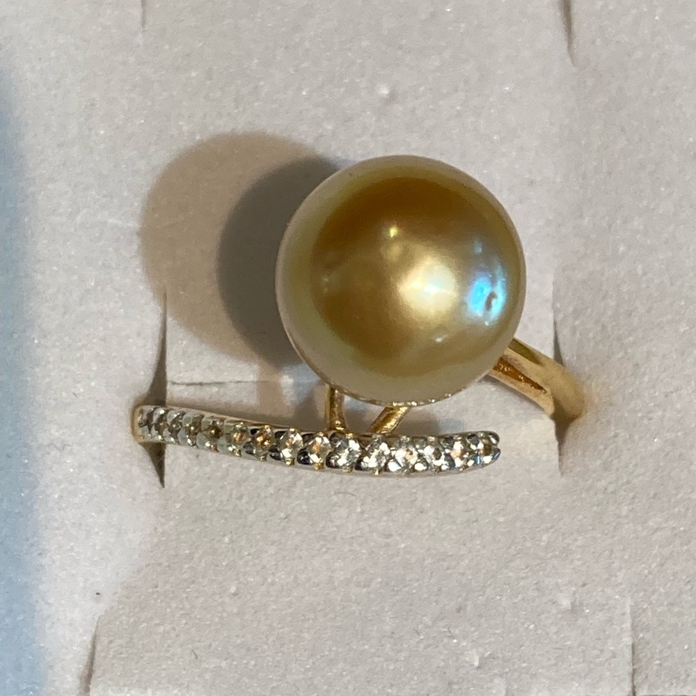 Golden 10 mm pearl ring, gold vermeil over sterling setting, size 7
